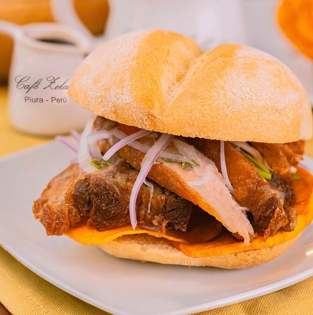 Sandwich de pechuga de pavo del Café Zelada